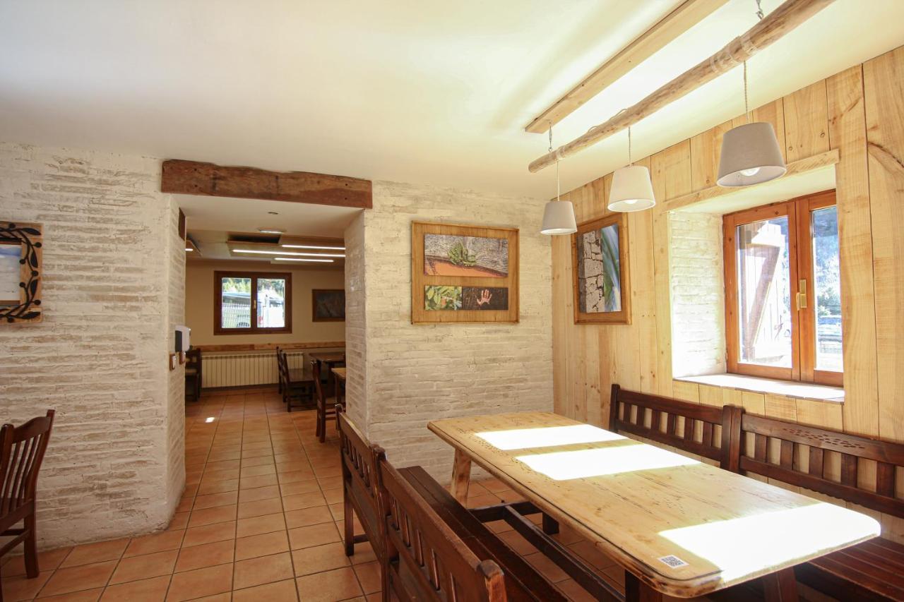 Refugio De Bujaruelo Hostel Torla Buitenkant foto